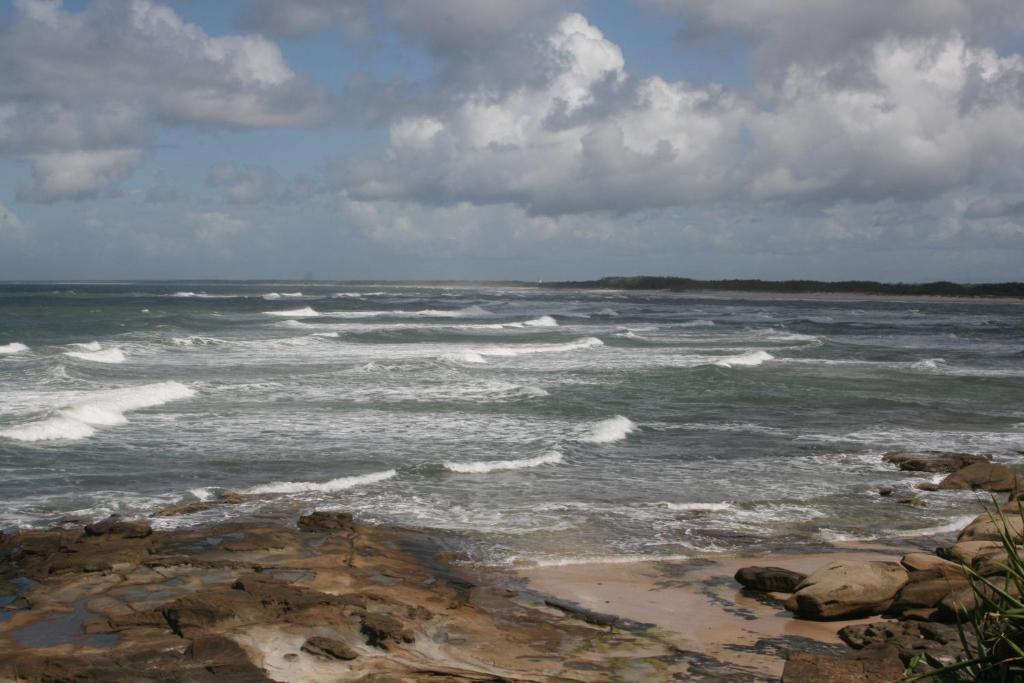 Kings Row Apartments Caloundra Quarto foto